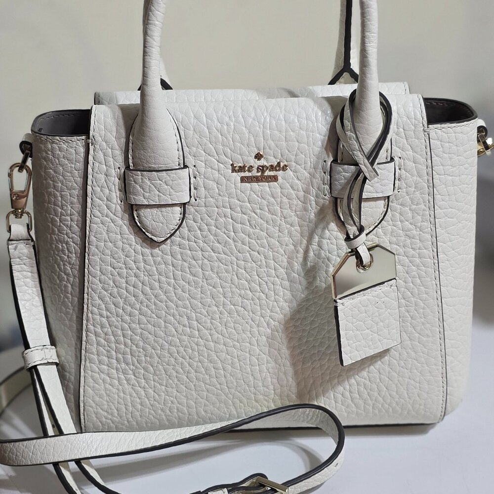 Kate Spade Carter Street Kylie White Pebbled Crossbody Shoulder Handbag